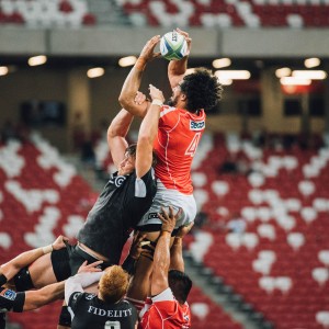 开云网页版-跨界助威，大坂直美现身拜仁大胜夜，比分优势映照复出之路，网坛巨星跨界助阵，拜仁大胜映照大坂直美复出曙光